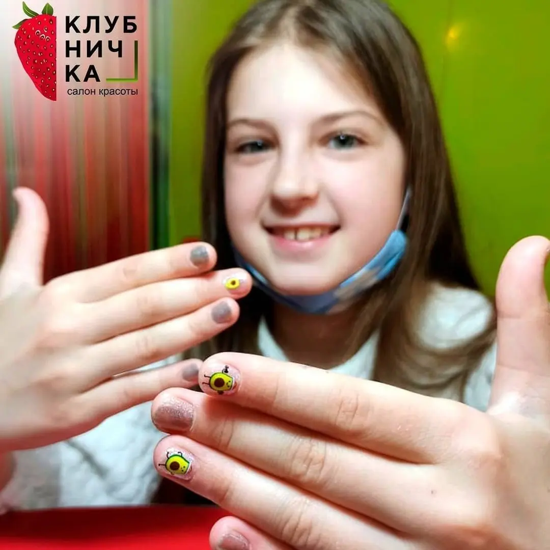 Маникюр для девочек: 150 классных идей дизайна на детские ногти
