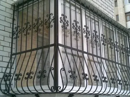 Защитные решетки на балкон