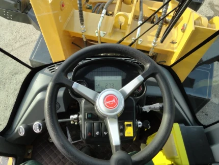 Фронтальный погрузчик SZM ZL30