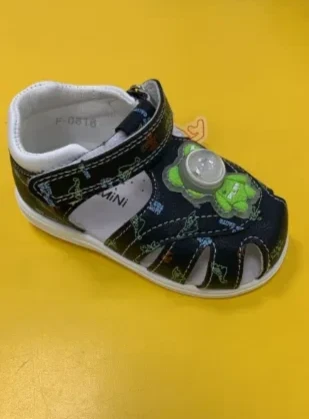 Синие сандалии для мальчика
