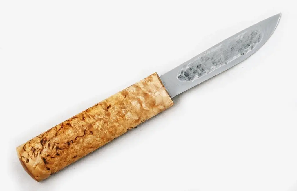 Нож "Якутский" (малый) (следы ковки, карельская берёза)
