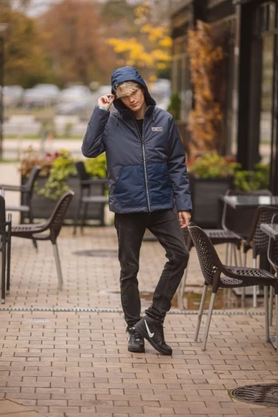 s2rv0f7x2da14901pj1yyw1m1f152pvz