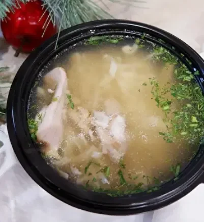 Фото для Бульон с курицей и домашней лапшой