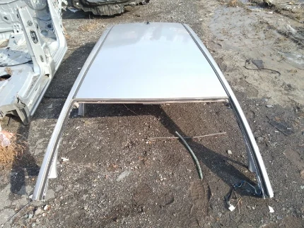 Фото для Крыша TOYOTA ISIS ZGM10W/ANM10G/ANM10W/ANM15G/ANM15W/ZGM10G/ZGM10W/ZGM11G/ZGM11W/ZGM15G/ZGM15W/ZNM10G 2ZRFAE 2012/ЦВЕТ 1F7 (б/у)