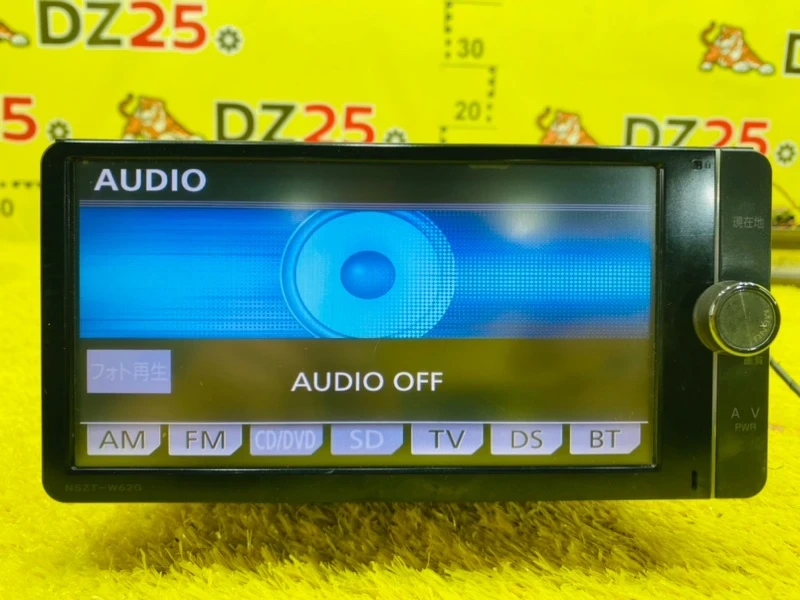 Фото для Магнитофон TOYOTA WISH ZGE20W 2ZRFAE 2012/Цвет 070 перед. (б/у)