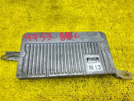 Фото для Блок управления двс TOYOTA SIENTA NCP175/NCP175G 1NZFE 2016/Цвет 209 перед. (б/у)