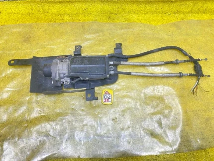 Фото для Механизм стояночного тормоза NISSAN SERENA GFC27/GC27/C27/GFNC27/GNC27 MR20DD 2016 перед. (б/у)