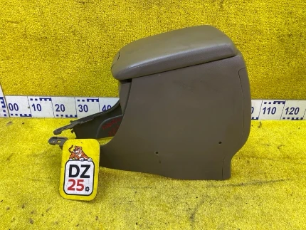 Фото для Бардачок между сиденьями TOYOTA LAND CRUISER PRADO (б/у)