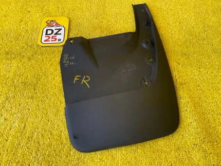 Фото для Брызговик TOYOTA LAND CRUISER PRADO (б/у)