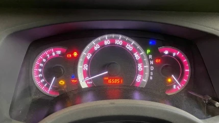 Фото для Спидометр TOYOTA ISIS ZGM10G/ZGM10W 2ZRFAE 2011/Цвет 070 перед. (б/у)