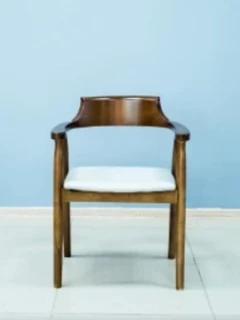Фото для Деревянный стул в скандинавском стиле